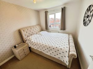 Bedroom 4- click for photo gallery